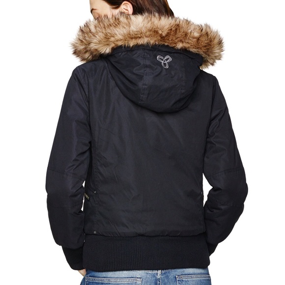 Aritzia: TNA St Moritz Winter Jacket w fur lining - Picture 2 of 5